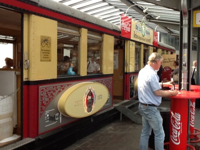 Ess-Bahn Currywurstbude Berlin-Tegel