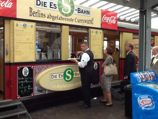 Ess-Bahn Currywurstbude Berlin-Tegel